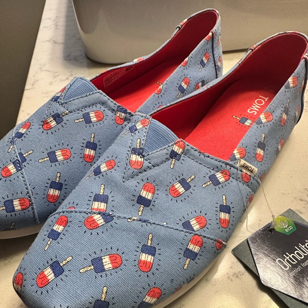 TOMS